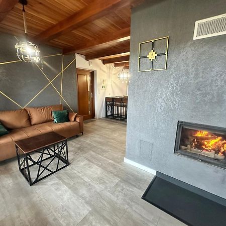 Zielona Przystan Hotel Manasterz ภายนอก รูปภาพ