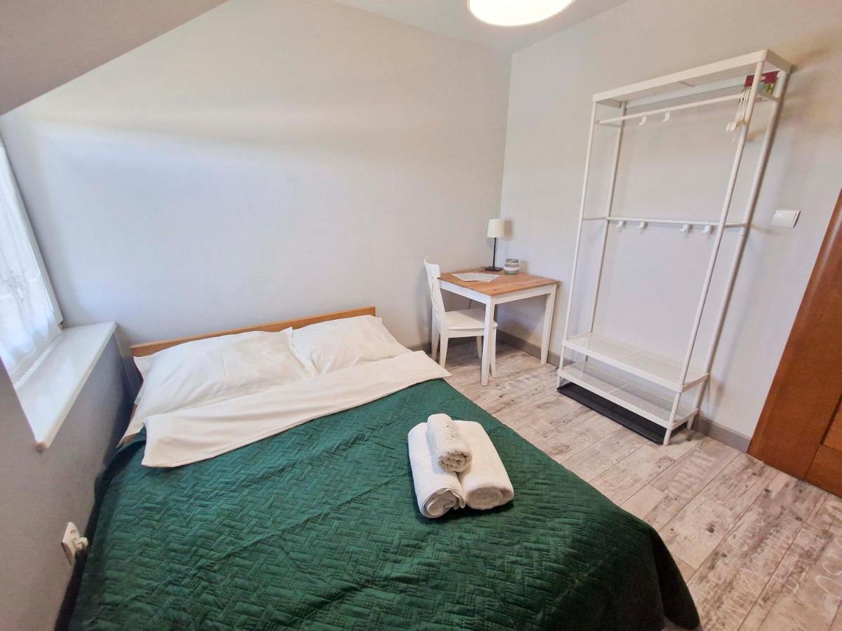 Zielona Przystan Hotel Manasterz ภายนอก รูปภาพ
