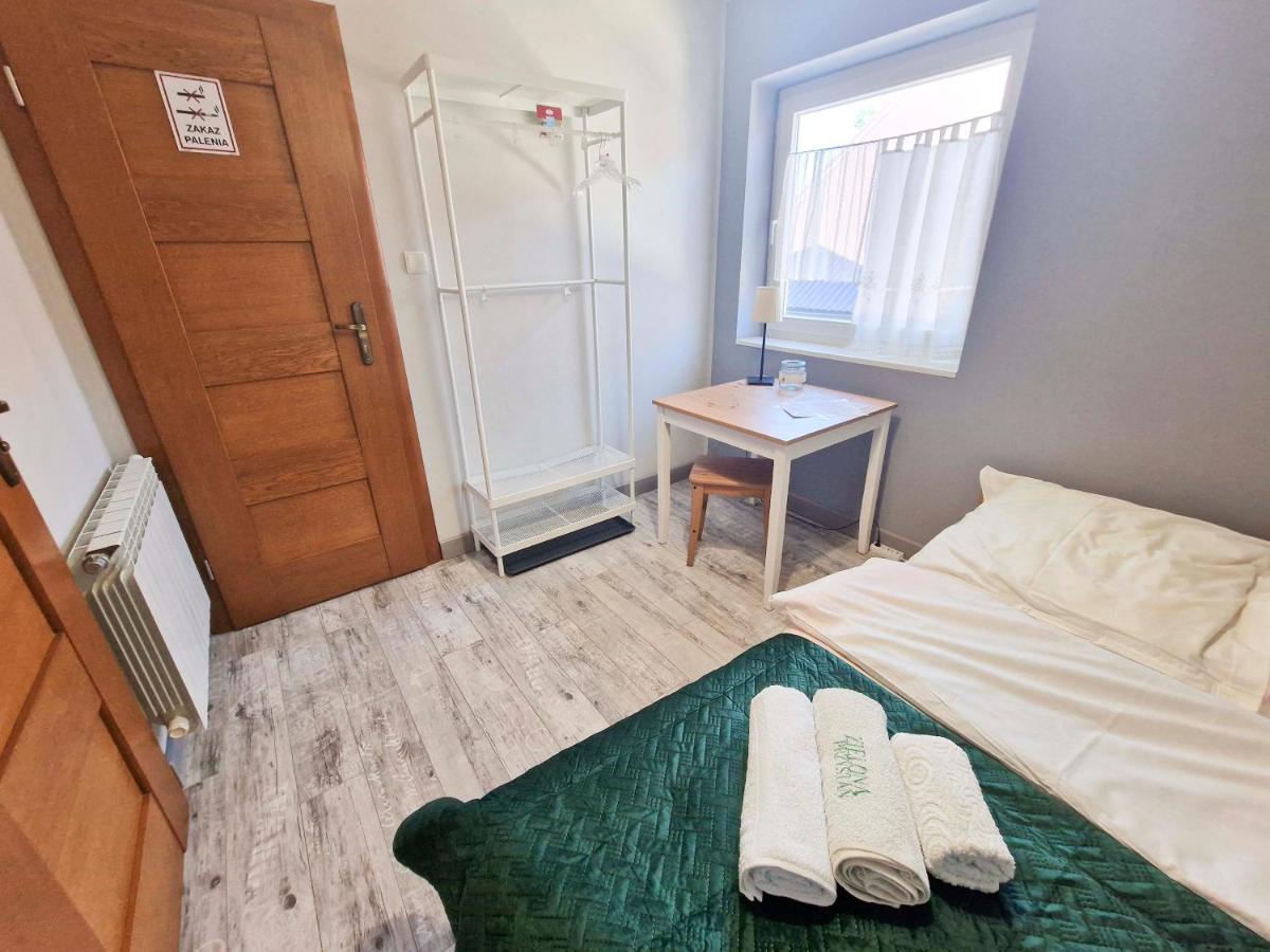 Zielona Przystan Hotel Manasterz ภายนอก รูปภาพ