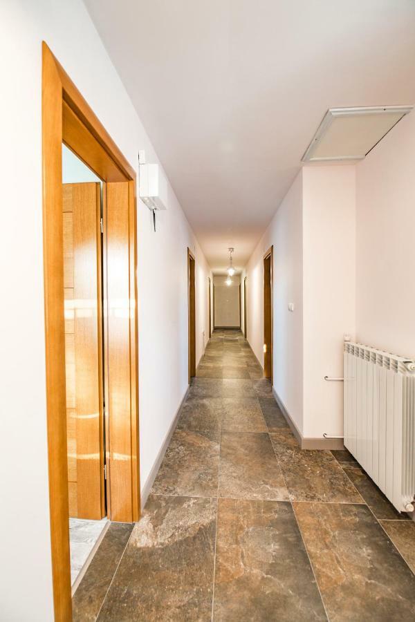 Zielona Przystan Hotel Manasterz ภายนอก รูปภาพ